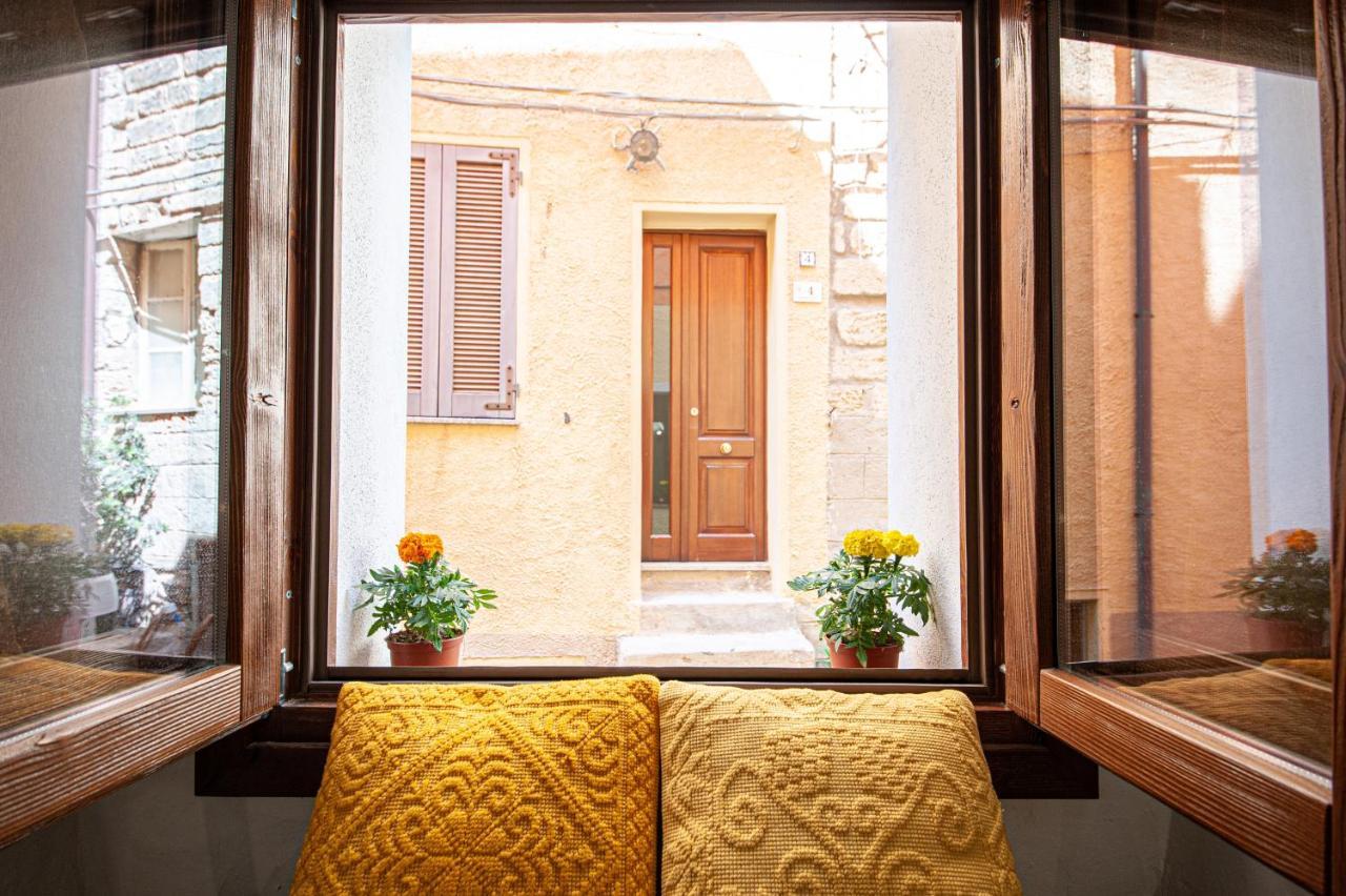 Romantic Loft With Jacuzzi In The Castle Castelsardo Eksteriør bilde